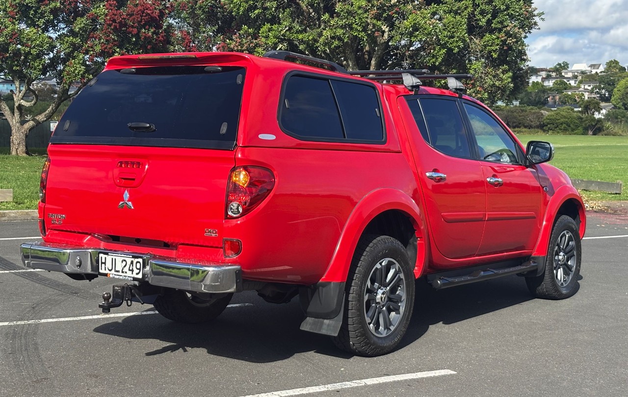 2014 Mitsubishi Triton