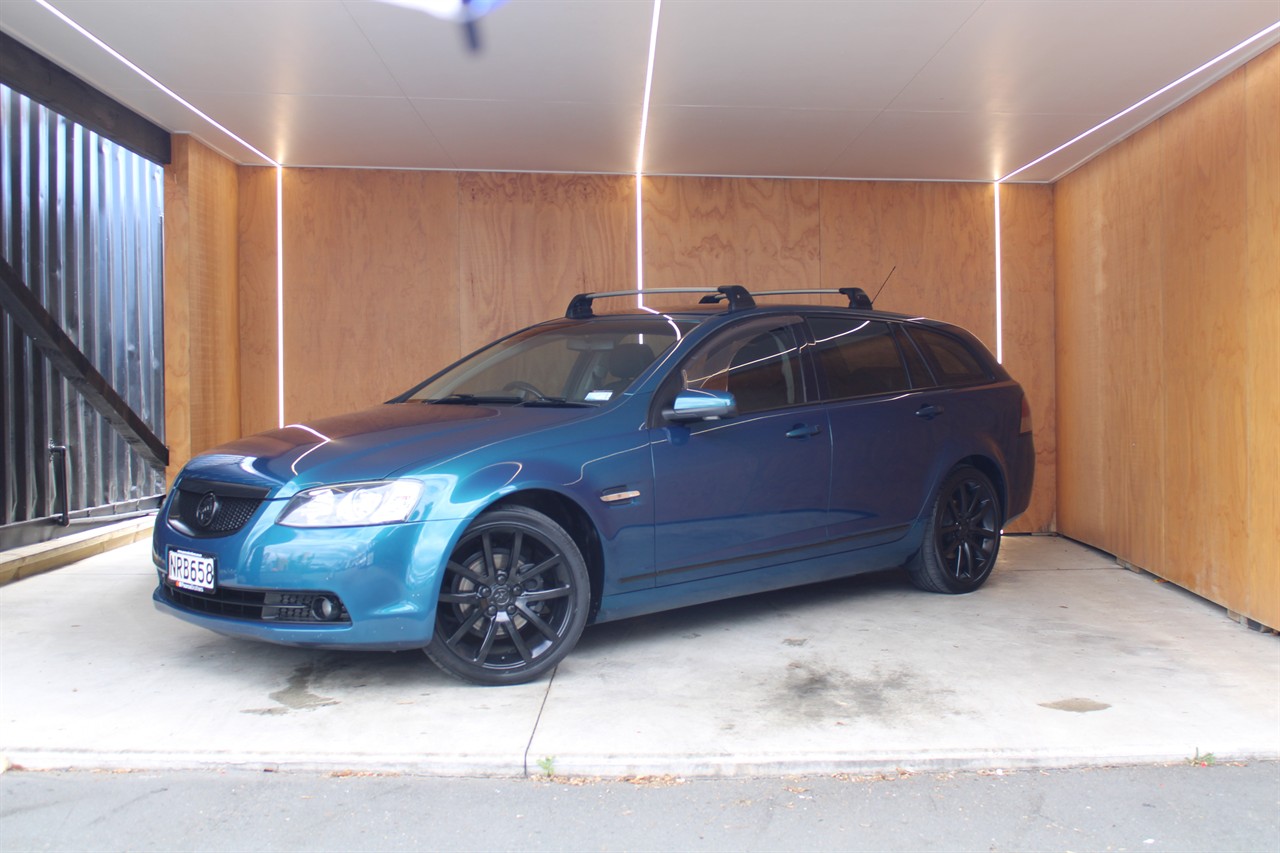 2012 Holden COMMODORE