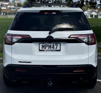 2020 Holden Acadia - Thumbnail