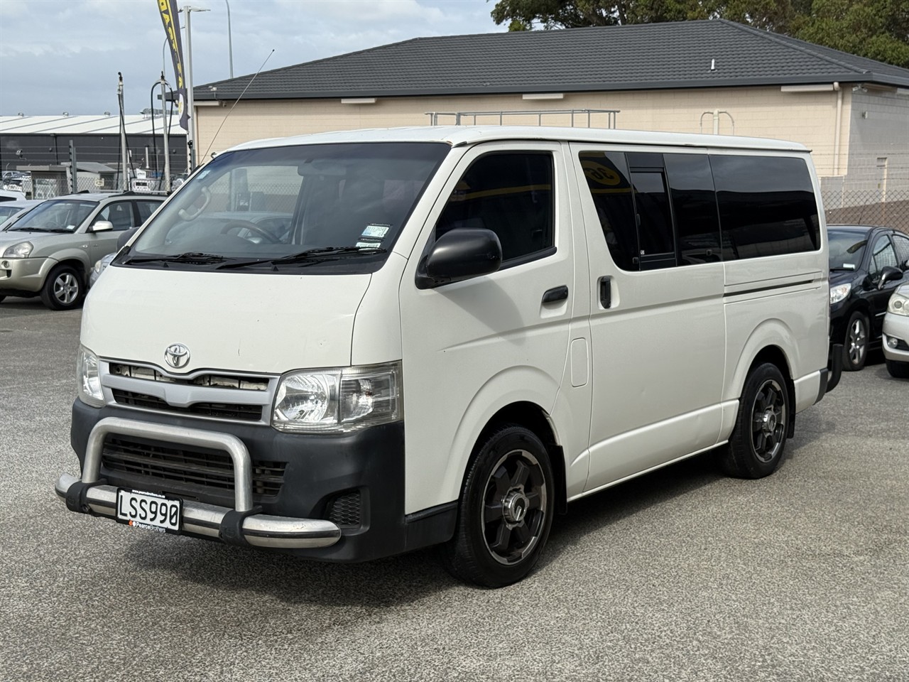 2010 Toyota Hiace