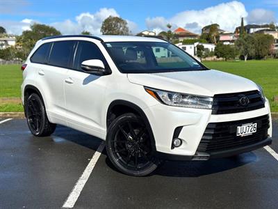 2018 Toyota Highlander - Thumbnail