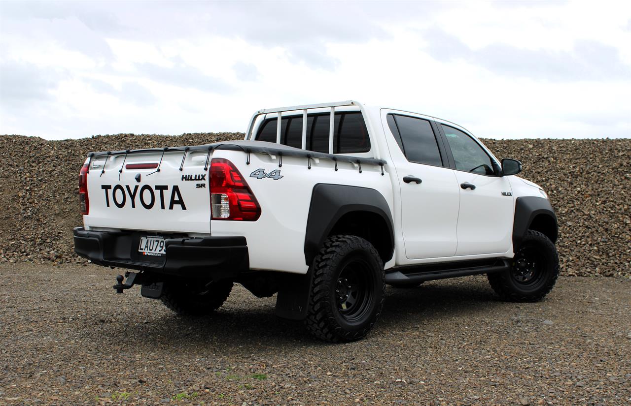 2017 Toyota Hilux