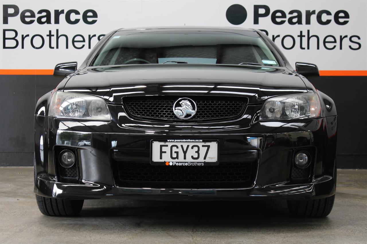 2010 Holden COMMODORE