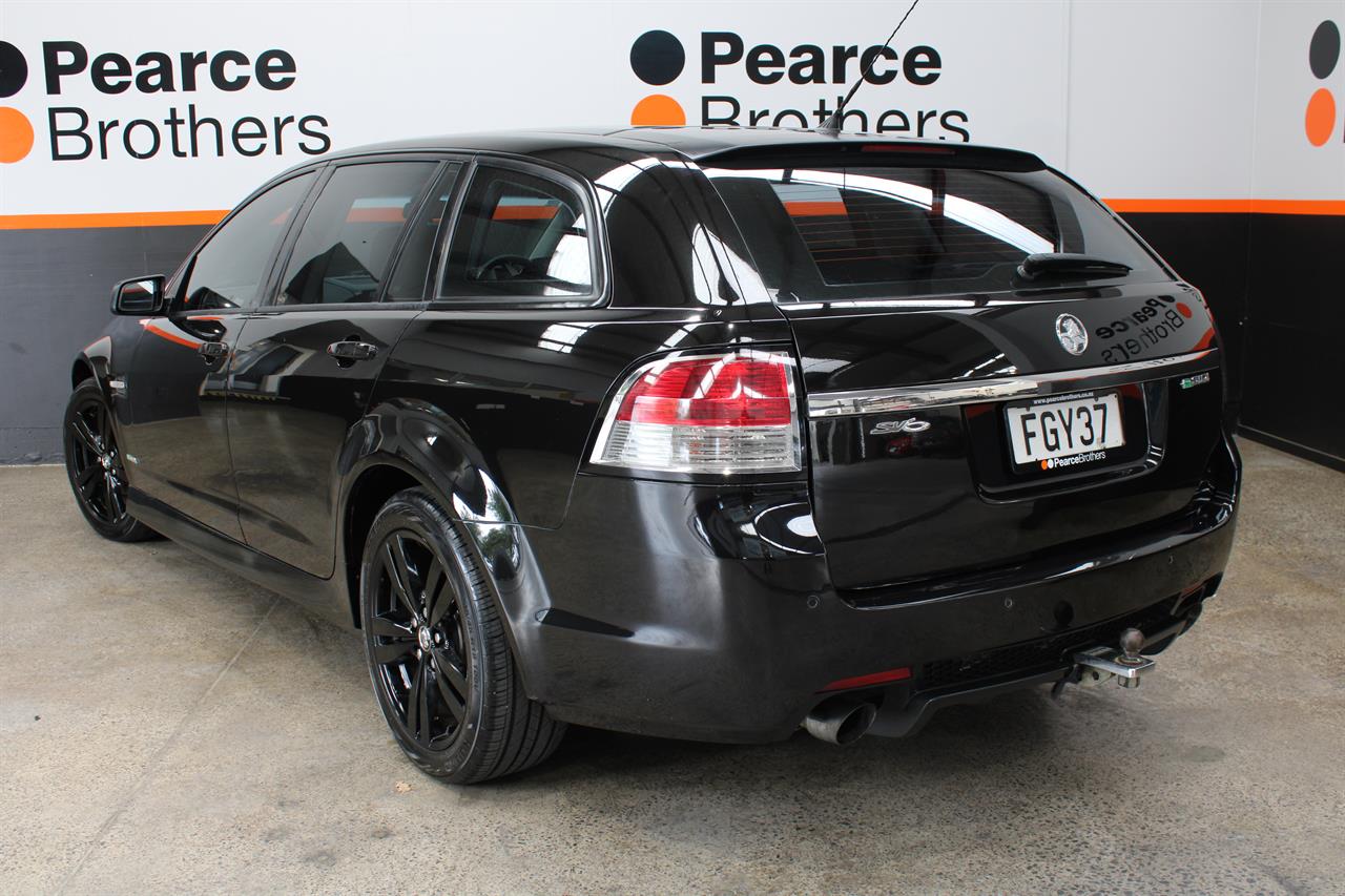 2010 Holden COMMODORE