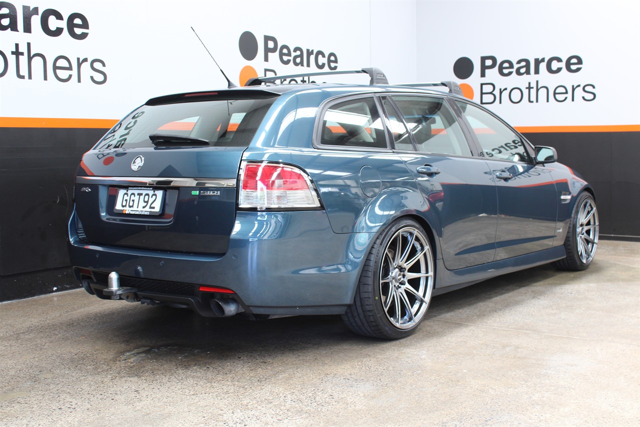 2012 Holden COMMODORE