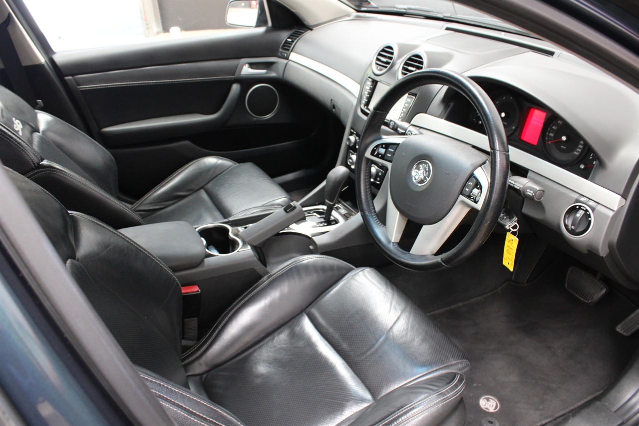 2012 Holden COMMODORE