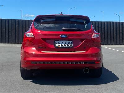 2013 Ford Focus - Thumbnail