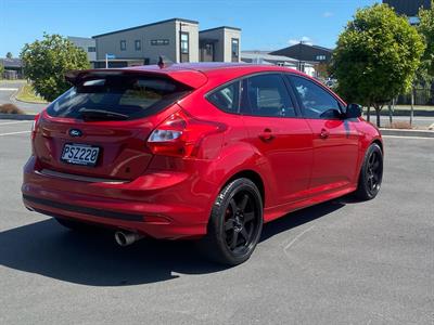 2013 Ford Focus - Thumbnail