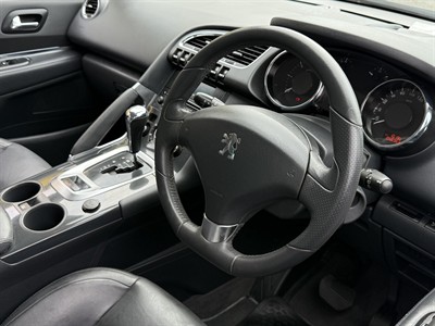 2012 Peugeot 3008 - Thumbnail