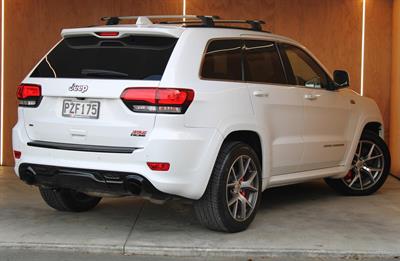 2013 Jeep Grand Cherokee - Thumbnail