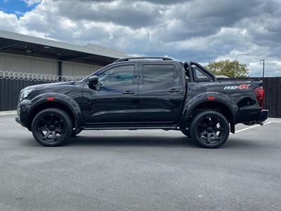 2021 Nissan Navara - Thumbnail