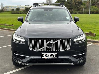 2017 Volvo XC90 - Thumbnail