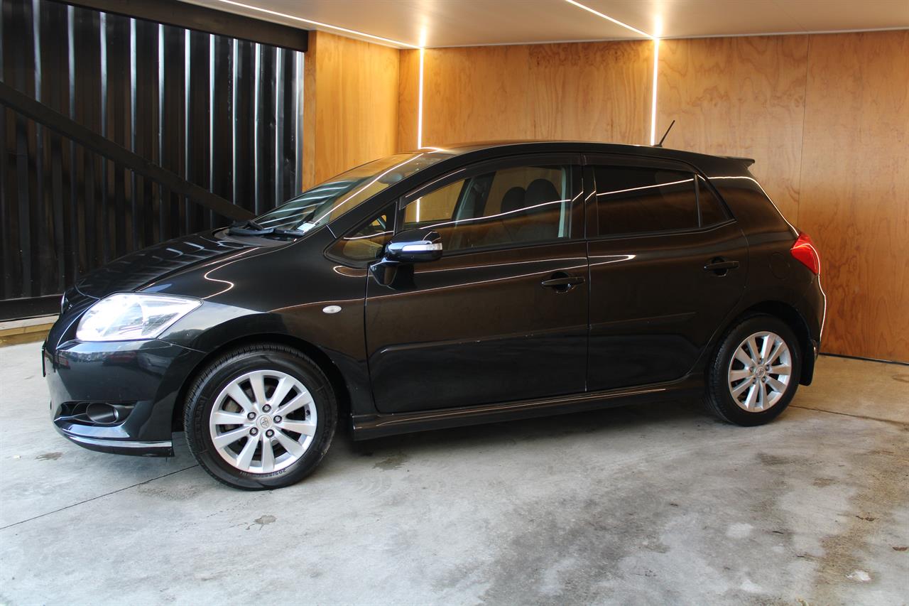 2008 Toyota Auris