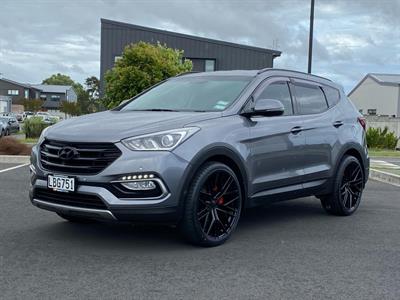 2017 Hyundai SANTA FE - Thumbnail