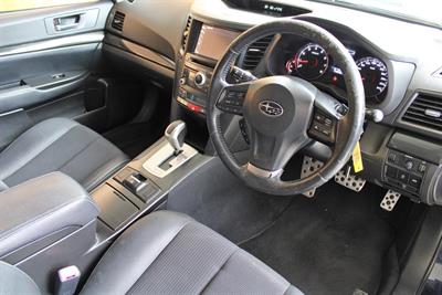 2014 Subaru OUTBACK - Thumbnail