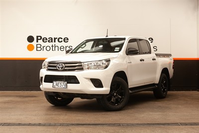 2018 Toyota Hilux - Thumbnail