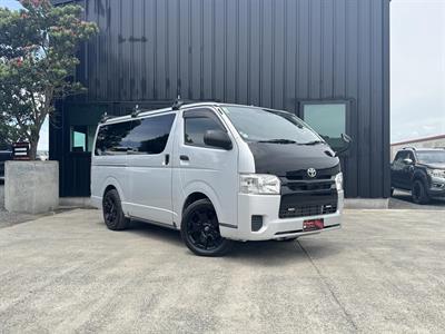 2018 Toyota Hiace - Thumbnail