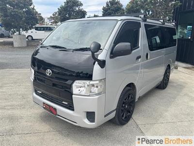 2018 Toyota Hiace - Thumbnail