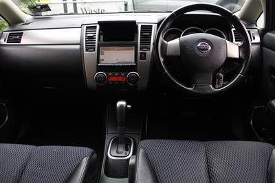 2009 Nissan Tiida - Thumbnail