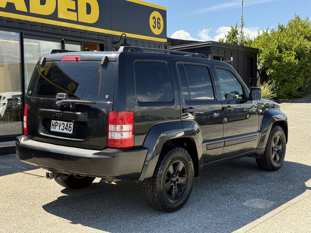 2011 Jeep CHEROKEE