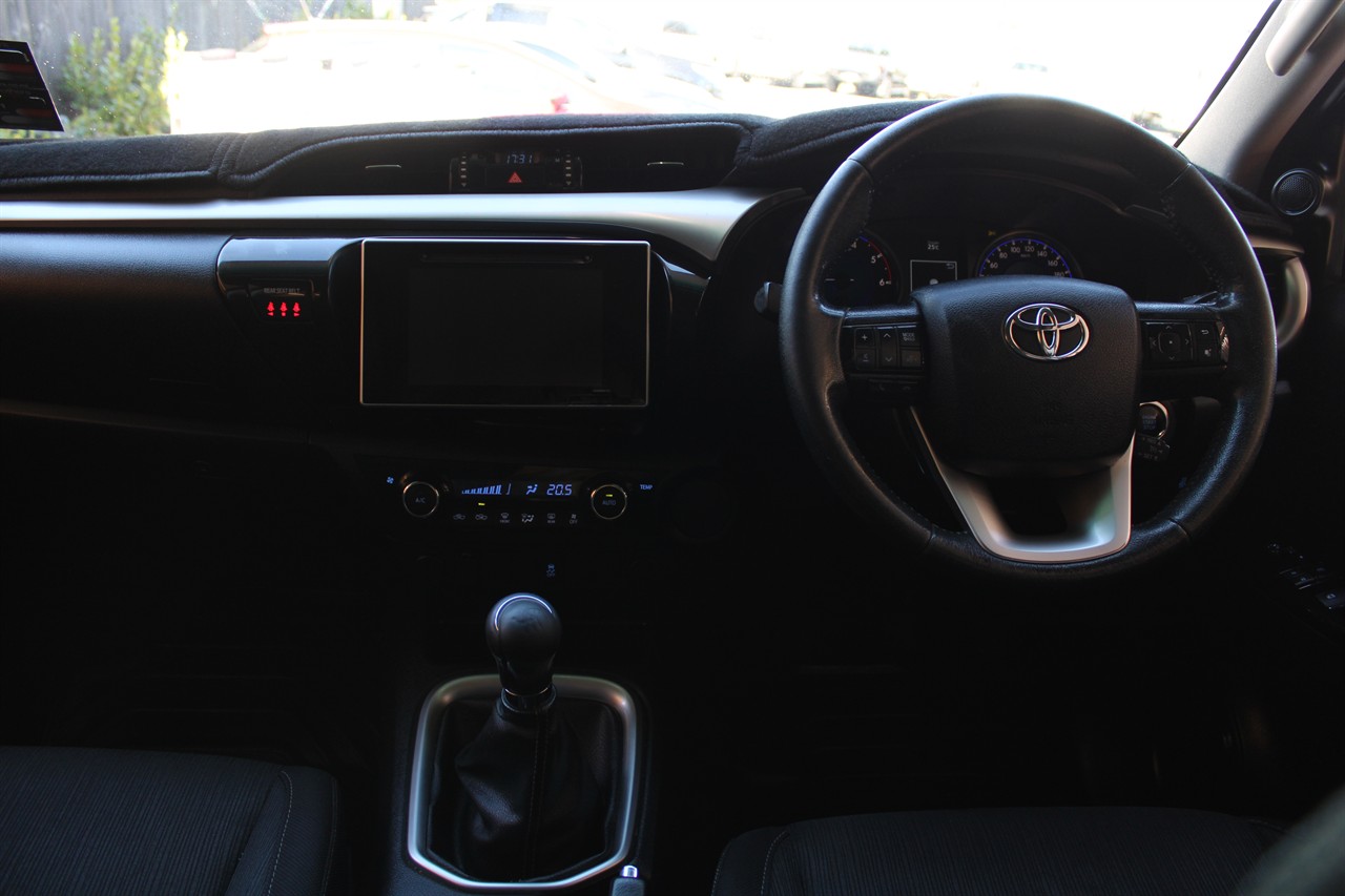 2016 Toyota Hilux