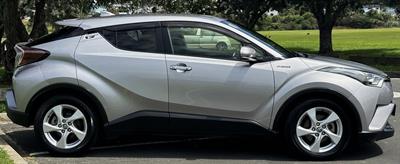 2018 Toyota C-HR - Thumbnail