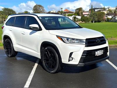 2018 Toyota Highlander - Thumbnail