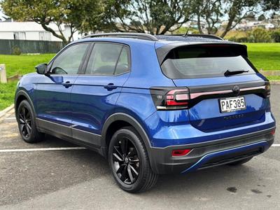 2022 Volkswagen T-Cross - Thumbnail