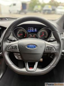 2016 Ford Focus - Thumbnail