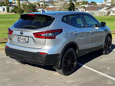 2020 Nissan QASHQAI - Thumbnail