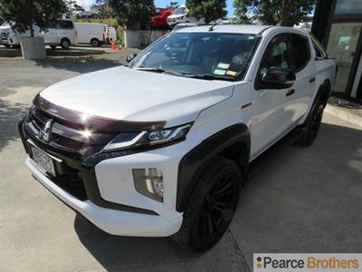 2020 Mitsubishi Triton - Thumbnail