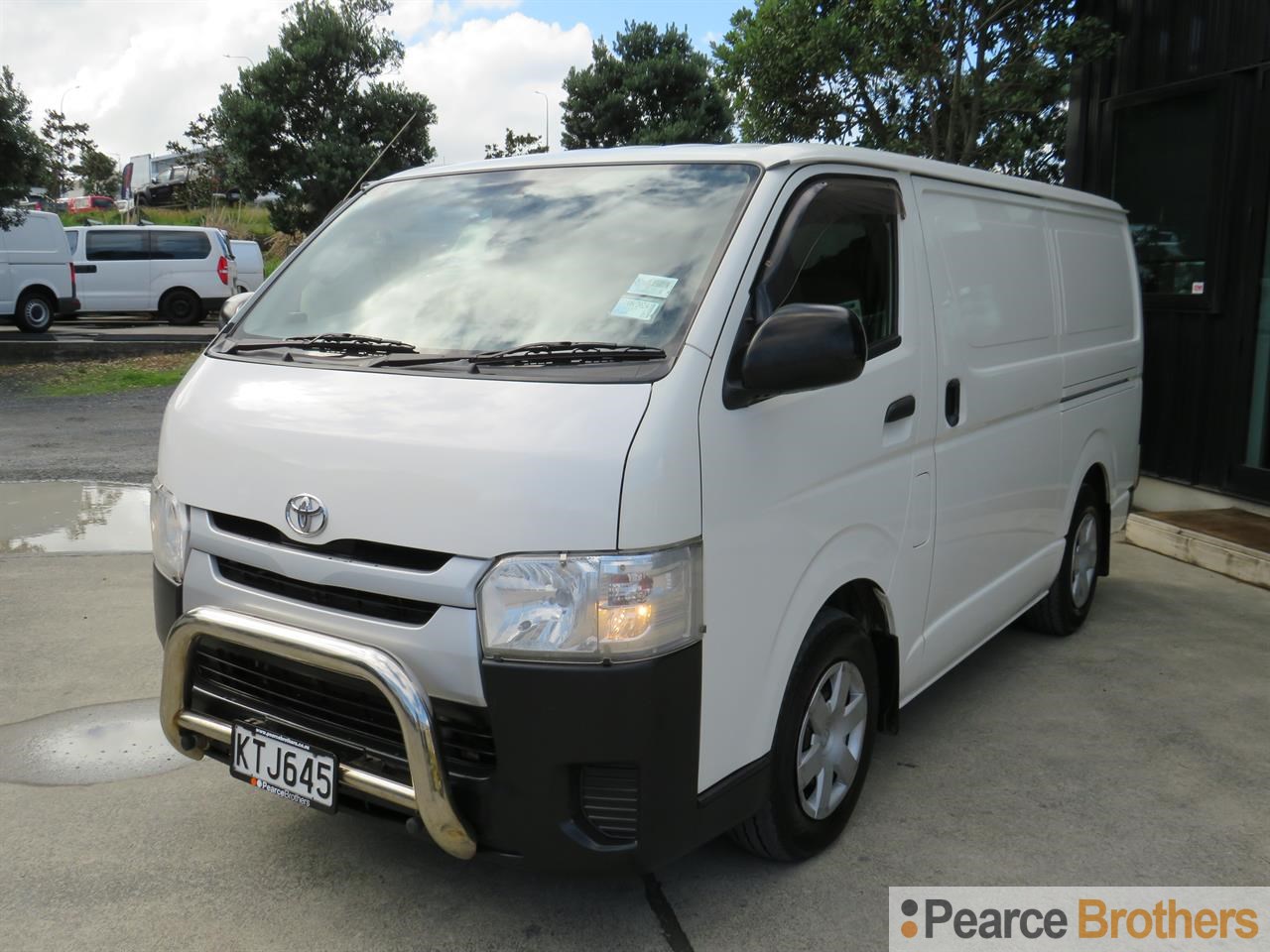 2017 Toyota Hiace