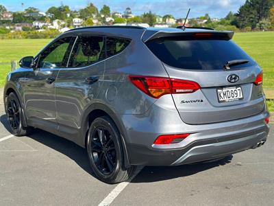 2017 Hyundai SANTA FE - Thumbnail