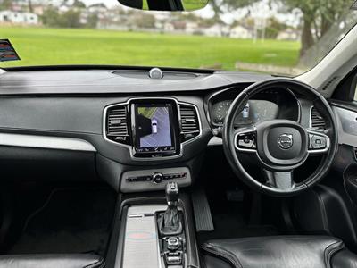 2017 Volvo XC90 - Thumbnail