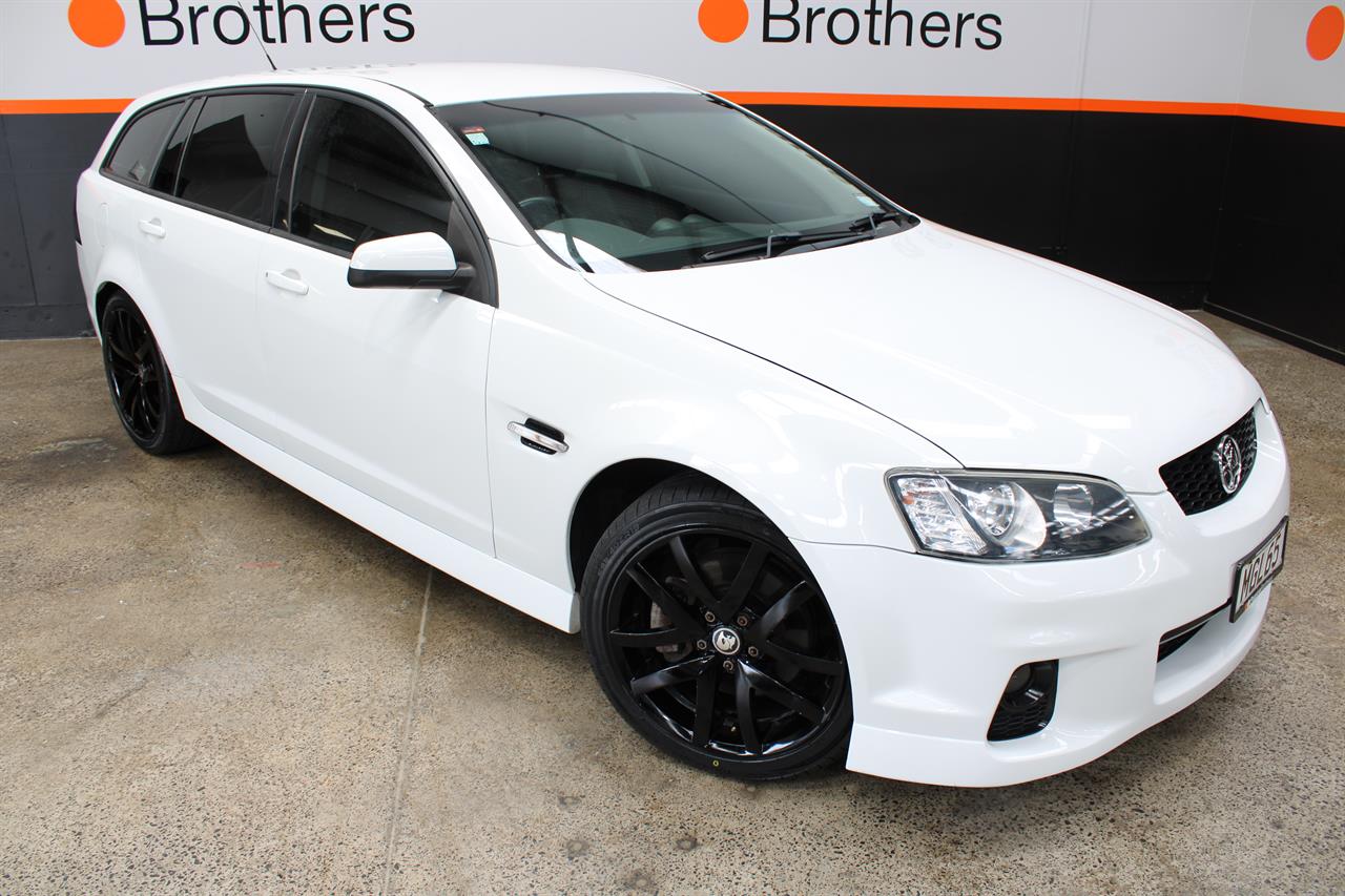 2011 Holden COMMODORE