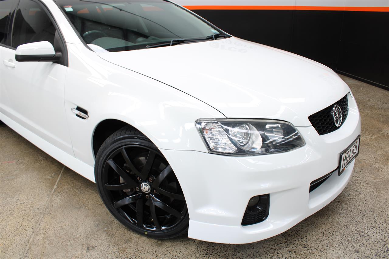 2011 Holden COMMODORE