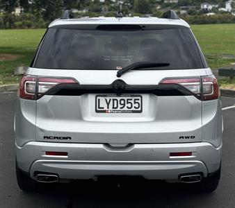 2019 Holden Acadia - Thumbnail