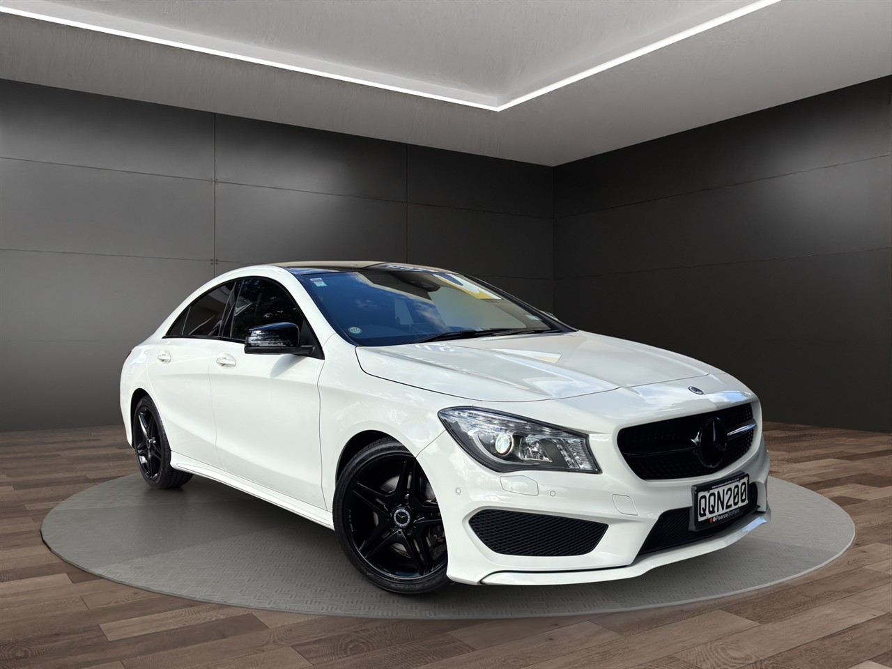 2015 Mercedes-Benz CLA 250