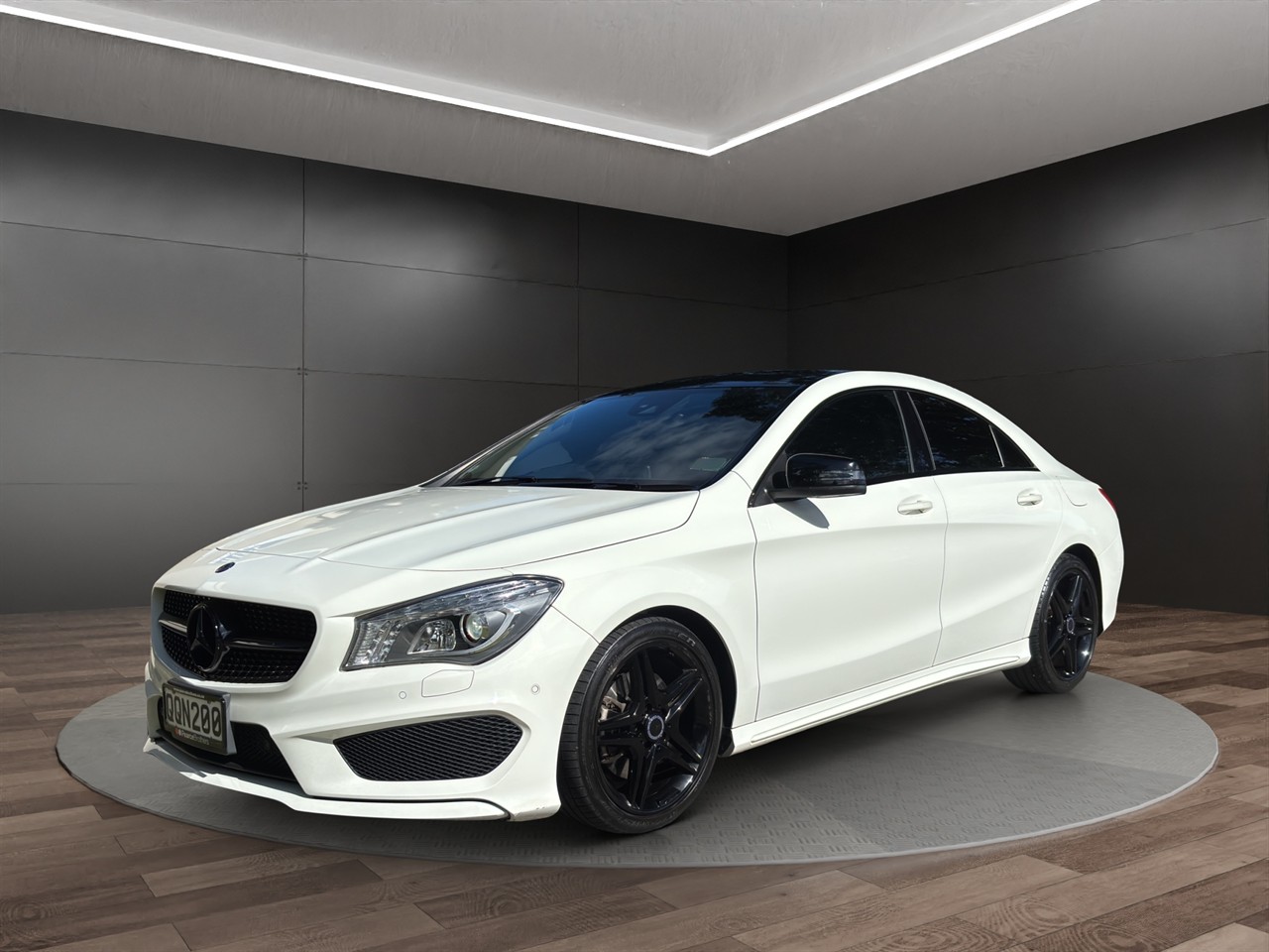 2015 Mercedes-Benz CLA 250