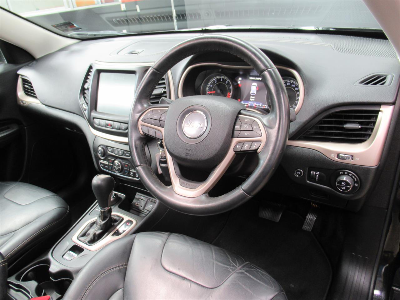 2015 Jeep CHEROKEE