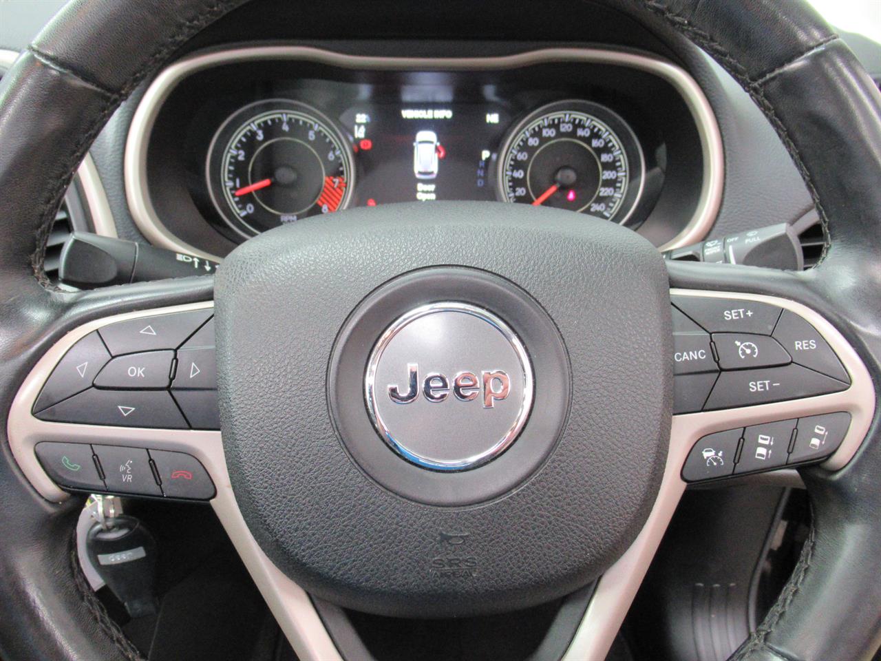 2015 Jeep CHEROKEE