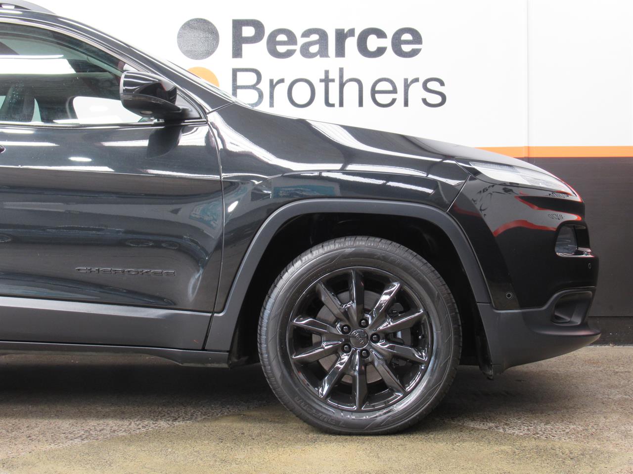 2015 Jeep CHEROKEE