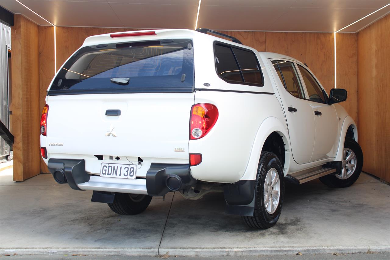 2011 Mitsubishi Triton