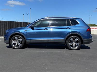 2020 Volkswagen Tiguan - Thumbnail