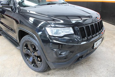 2016 Jeep Grand Cherokee - Thumbnail