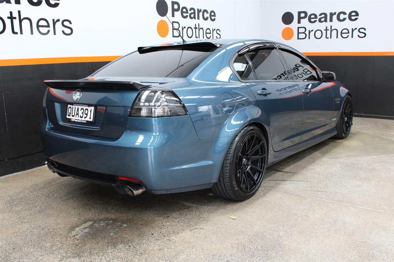 2010 Holden COMMODORE