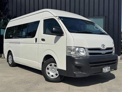 2013 Toyota Hiace - Thumbnail