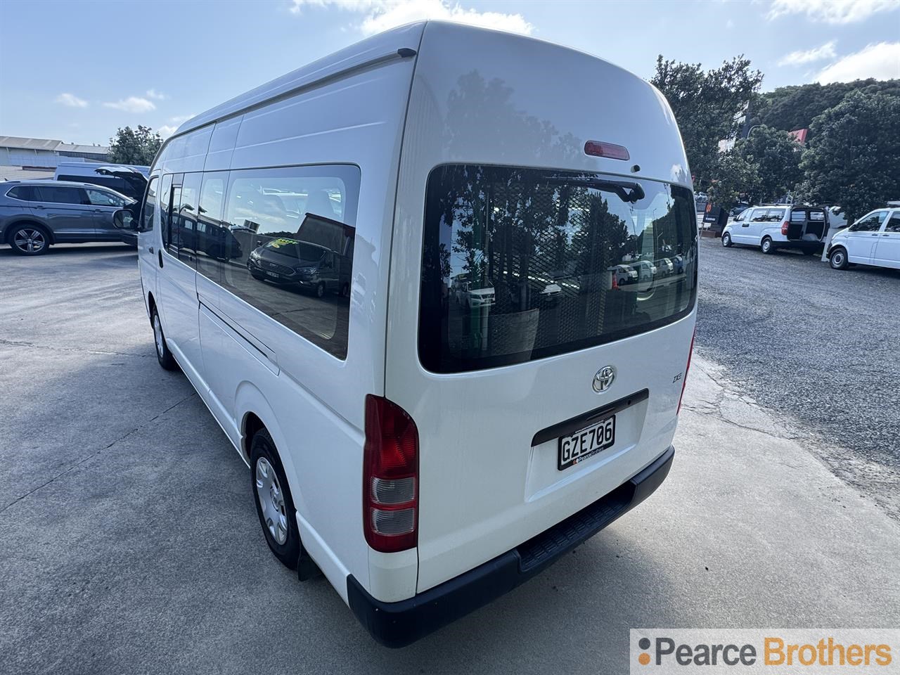 2013 Toyota Hiace