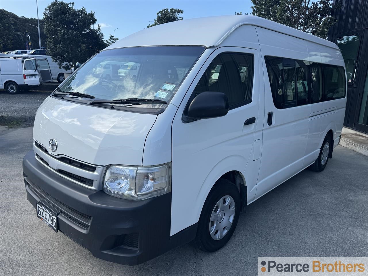 2013 Toyota Hiace