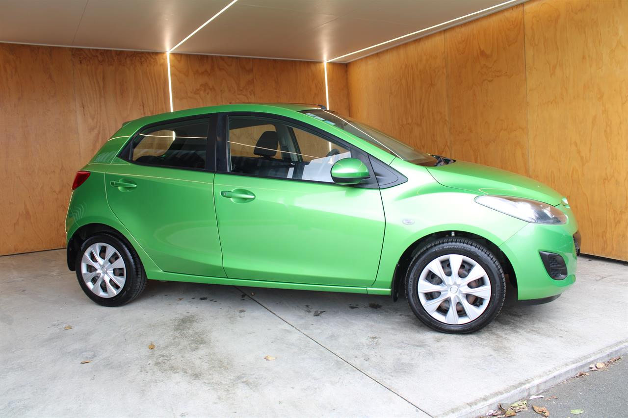 2012 Mazda Mazda2